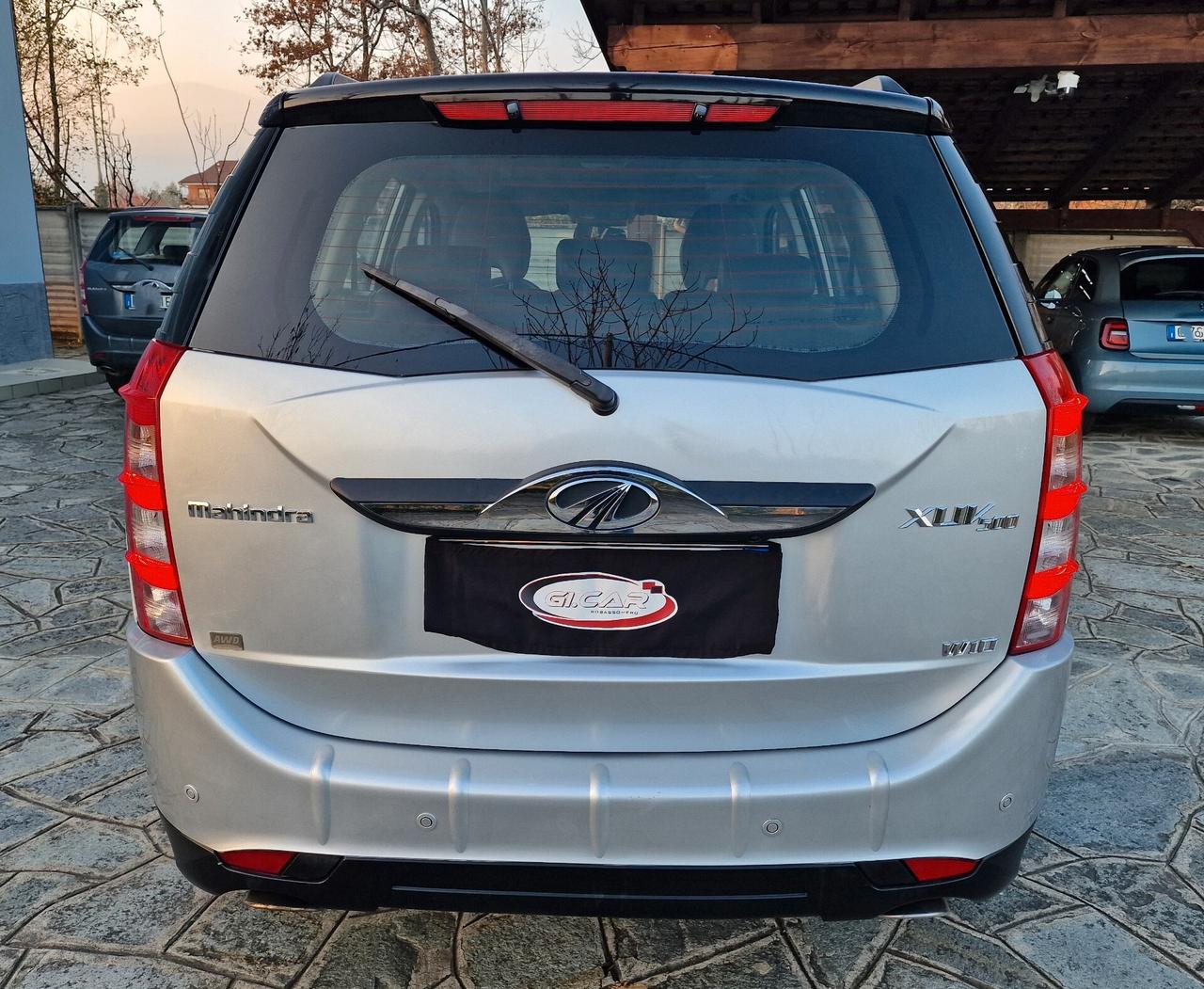 Mahindra XUV500 2.2 16V AWD W10