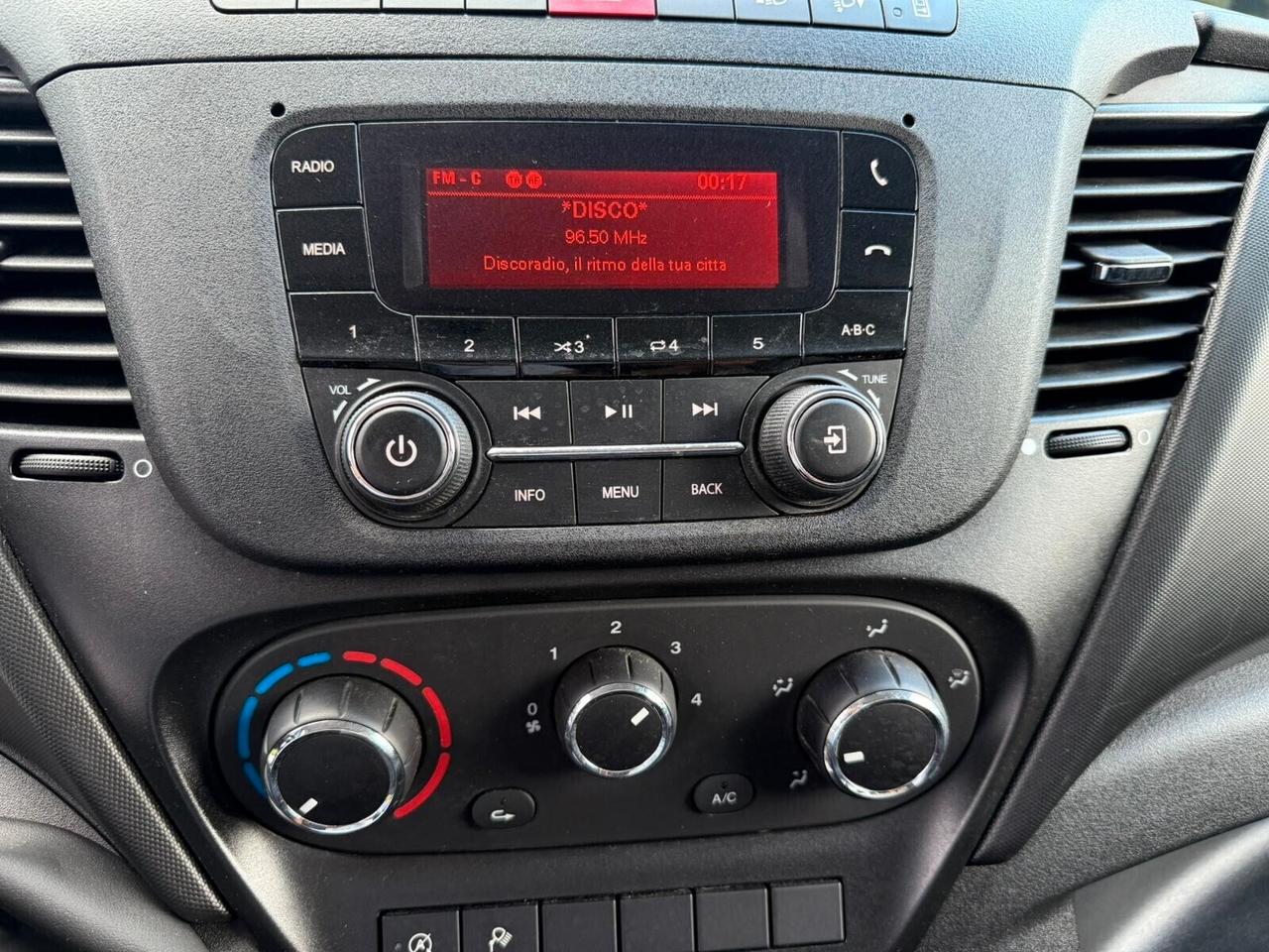 IVECO DAILY 35S14 LH2 PASSO 3520 UNICO PROPRIETARIO