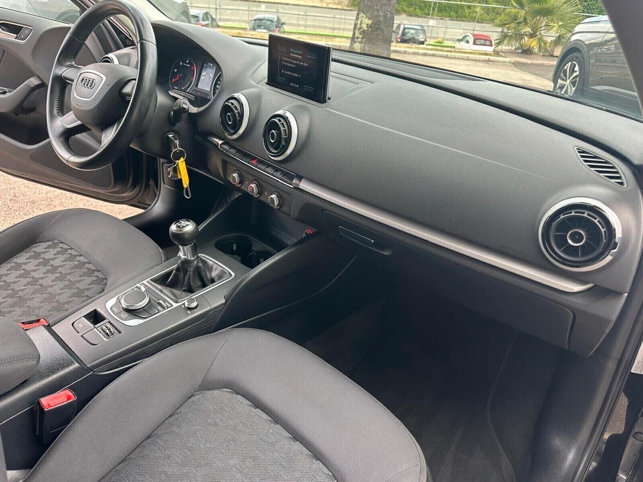 Audi A3 1.6 TDI ultra Attraction