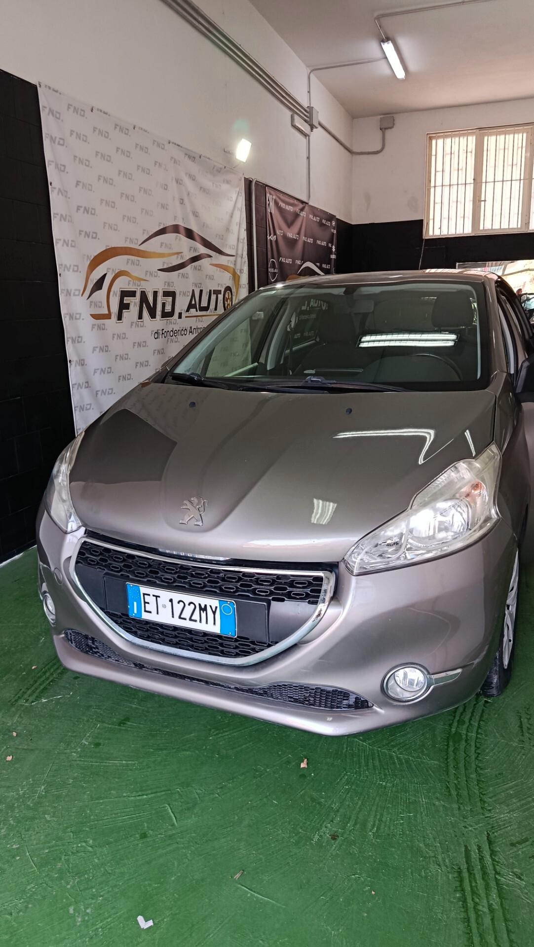 Peugeot 208 1.2 VTi 82 CV 5 porte Allure