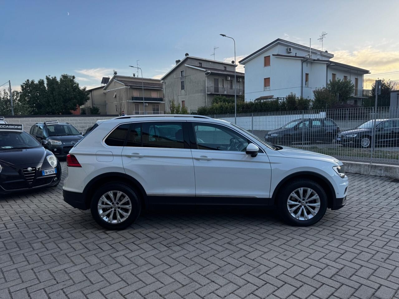 Volkswagen Tiguan 2.0 TDI SCR DSG 4MOTION Advanced BMT