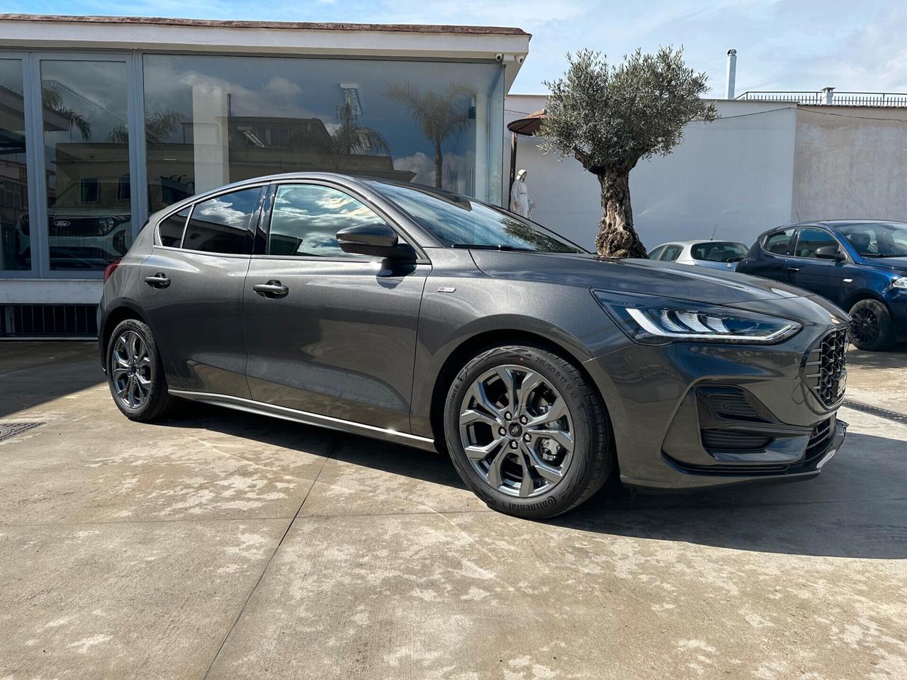Ford Focus 1.5 EcoBlue 115 CV automatico 5p. ST-Line