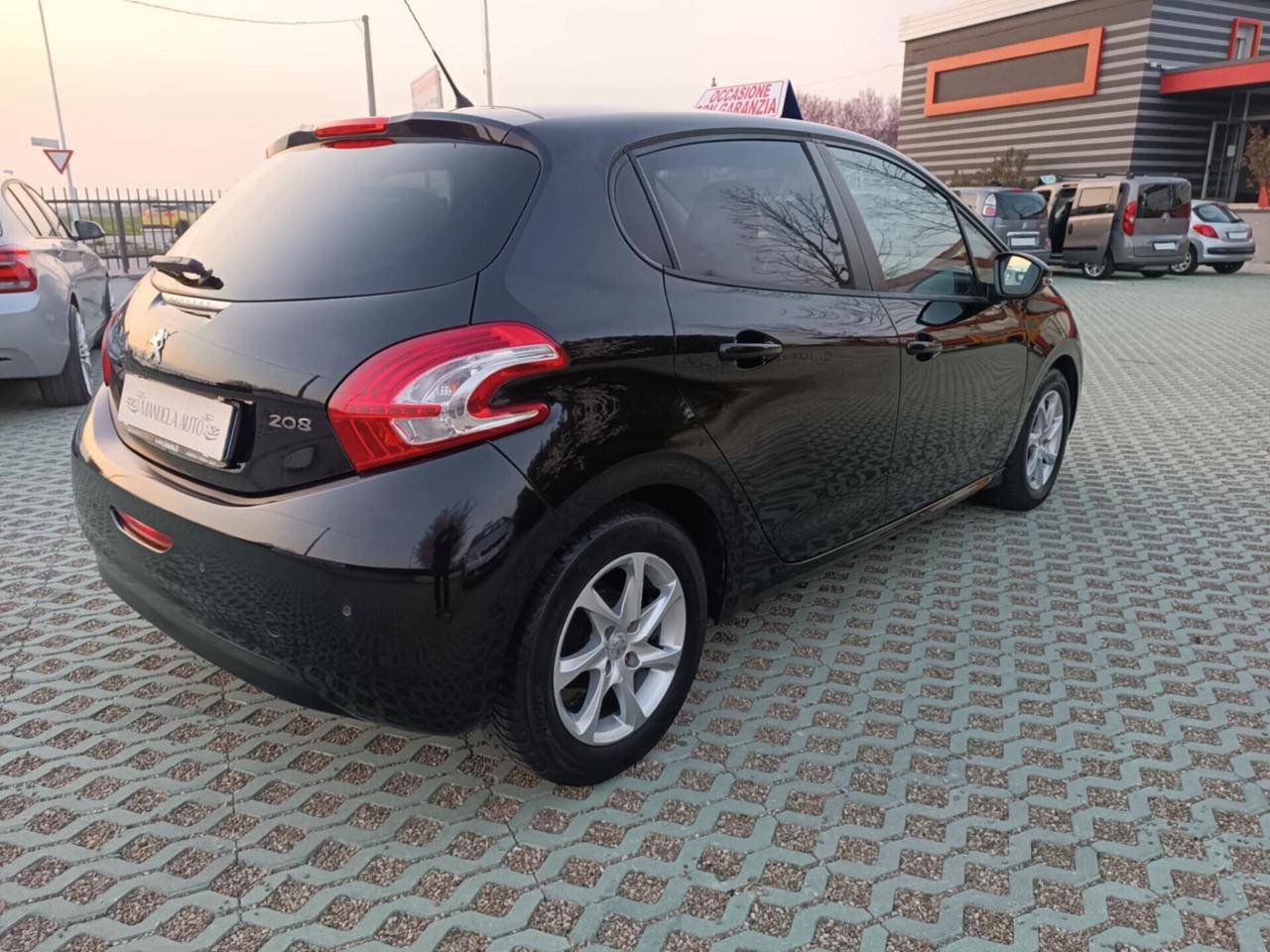 Peugeot 208 1.4 HDi 68 CV 5 porte Active