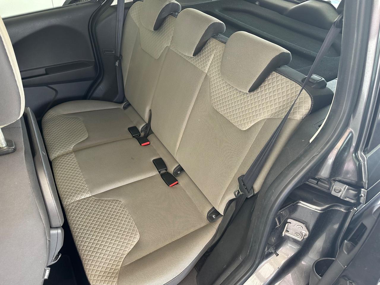 Ford Tourneo Courier 1.5 TDCI 95 CV Titanium 2017