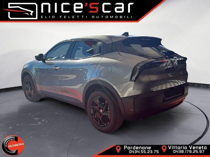 Alfa Romeo Junior 1.2 136 CV Hybrid eDCT6