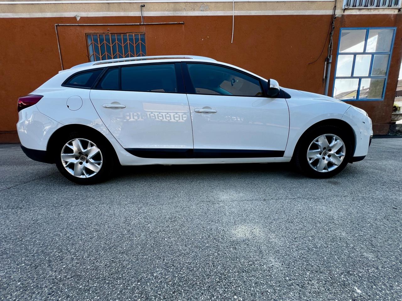Renault Megane Mégane 1.5 dCi 110CV SporTour Wave