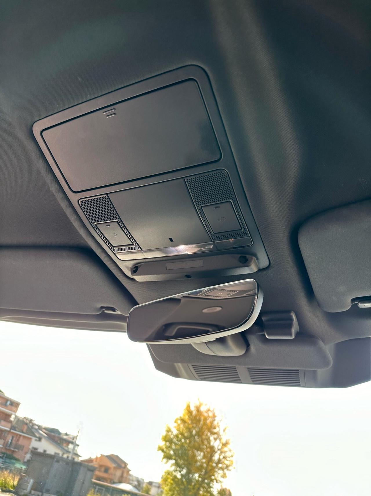 Land Rover Defender 90 3.0D I6 200 CV AWD Auto SE