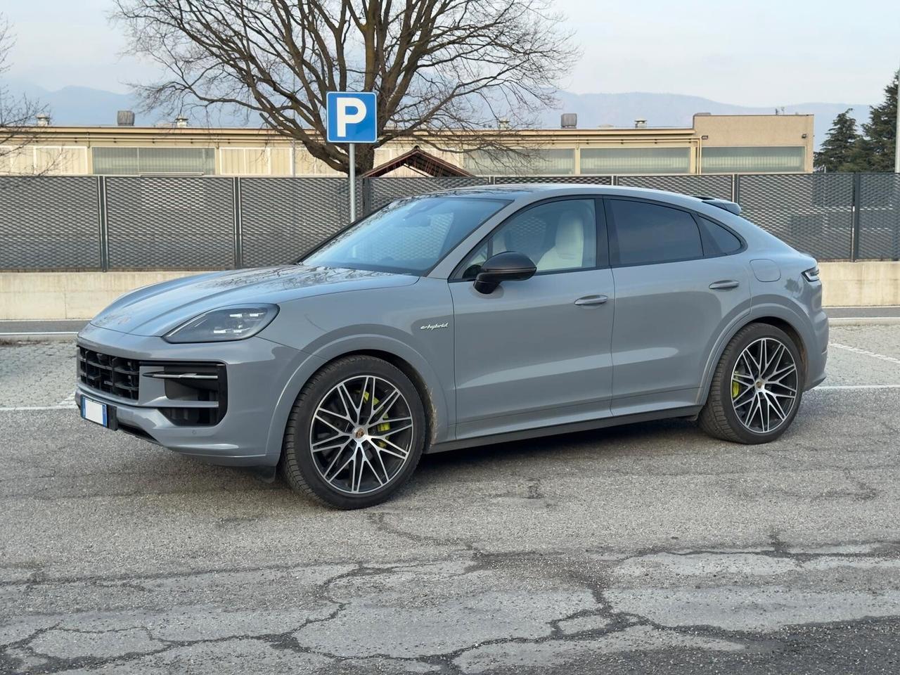 Porsche Cayenne Coupé 3.0 V6 E-Hybrid