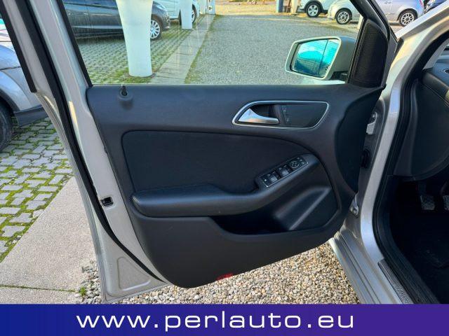 MERCEDES-BENZ B 180 BlueEFFICIENCY Premium