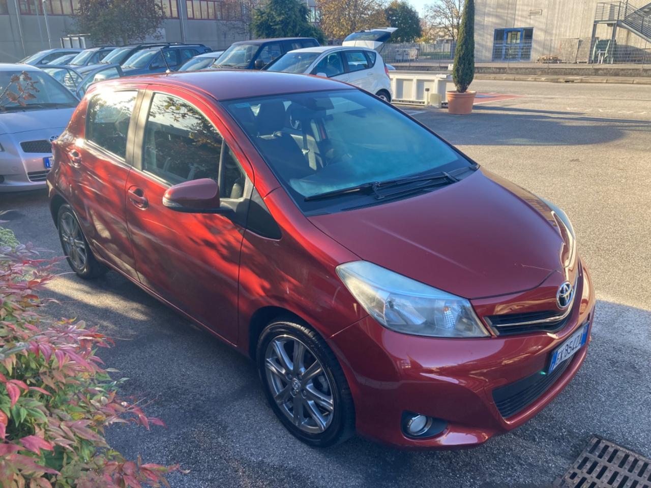 YARIS 1.3 BENZINA 5 PORTE(PROPRIETARIO UNICO)