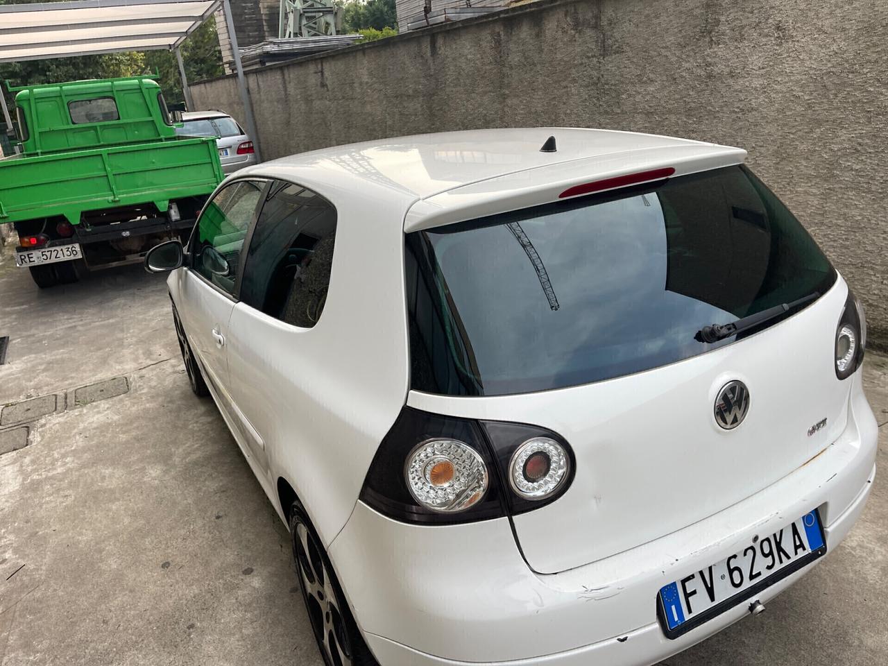 VW GOLF V 1.6 GTI BENZINA 75KW EURO4 NEOPATENTATI