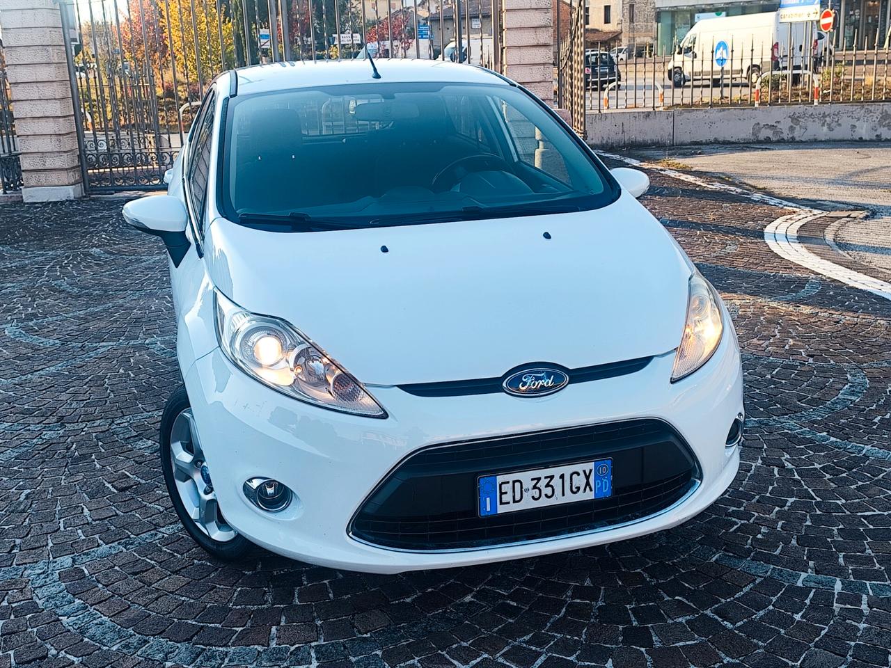 Ford Fiesta 1.4 TDCi 5p. Titanium