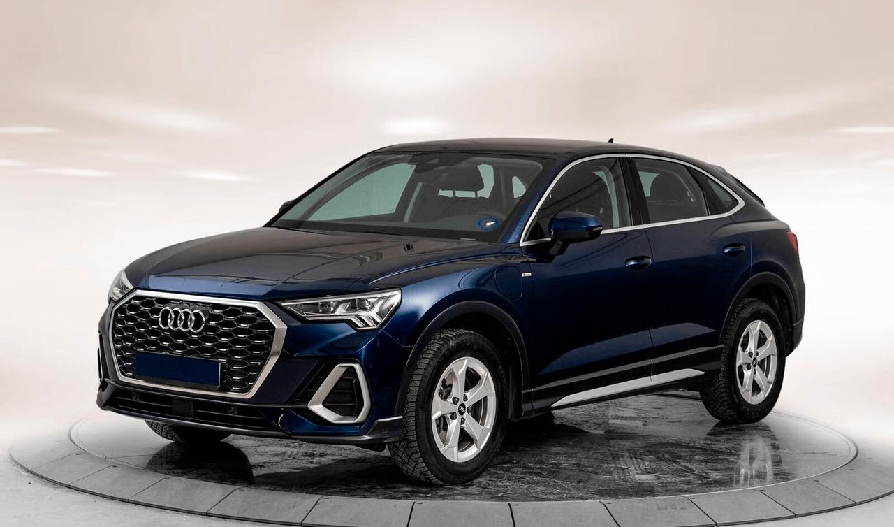 Audi Q3 Sportback 45 TFSIe S line Business