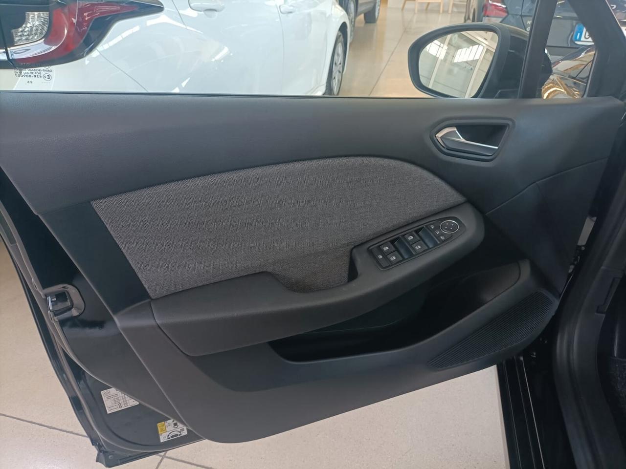 Renault Clio TCe 90 CV 5 porte Techno