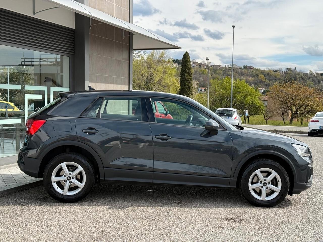 Audi Q2 30 TDI S tronic Business Plus