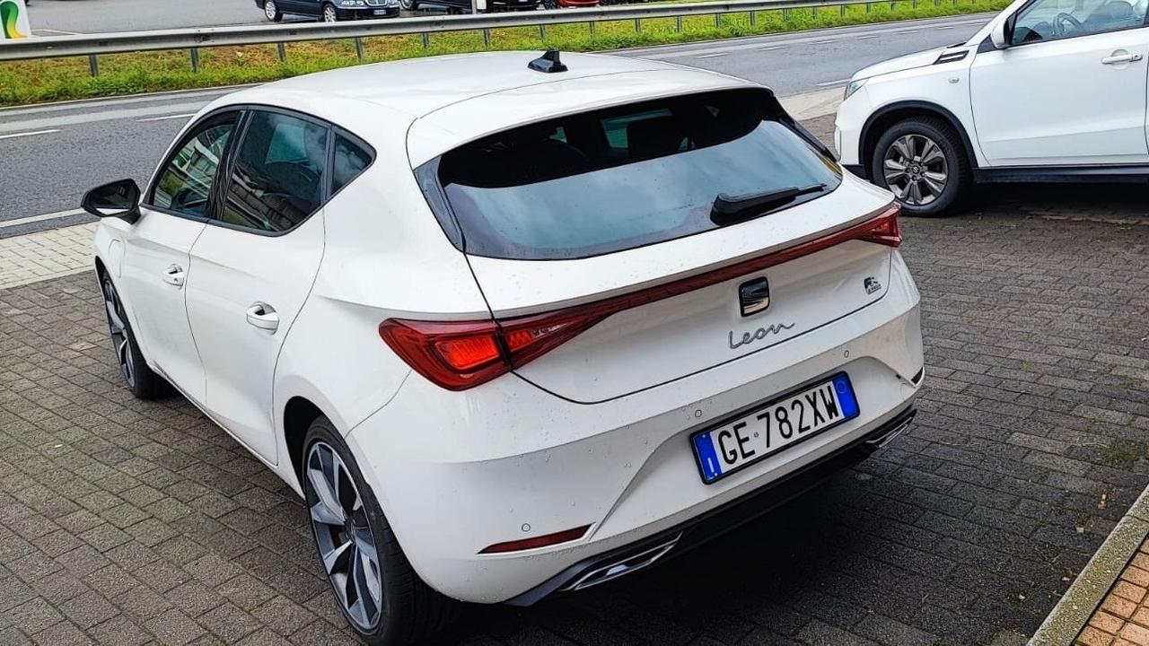 SEAT LEON FR 1.4cc 150CV e-hybrid DSG