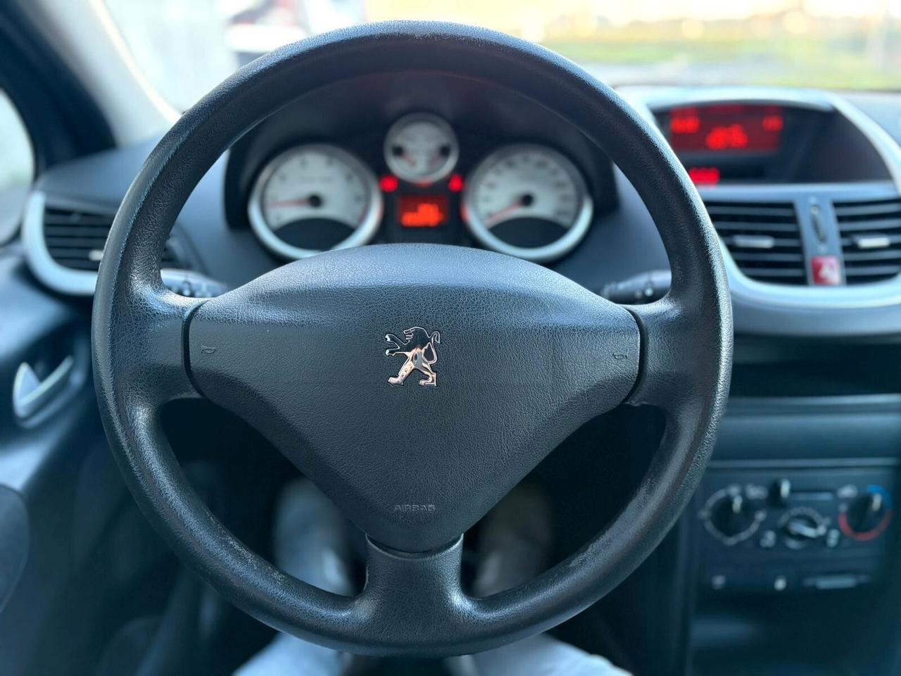 Peugeot 207 1.4 VTi 95CV 3p NEOPATENTATI