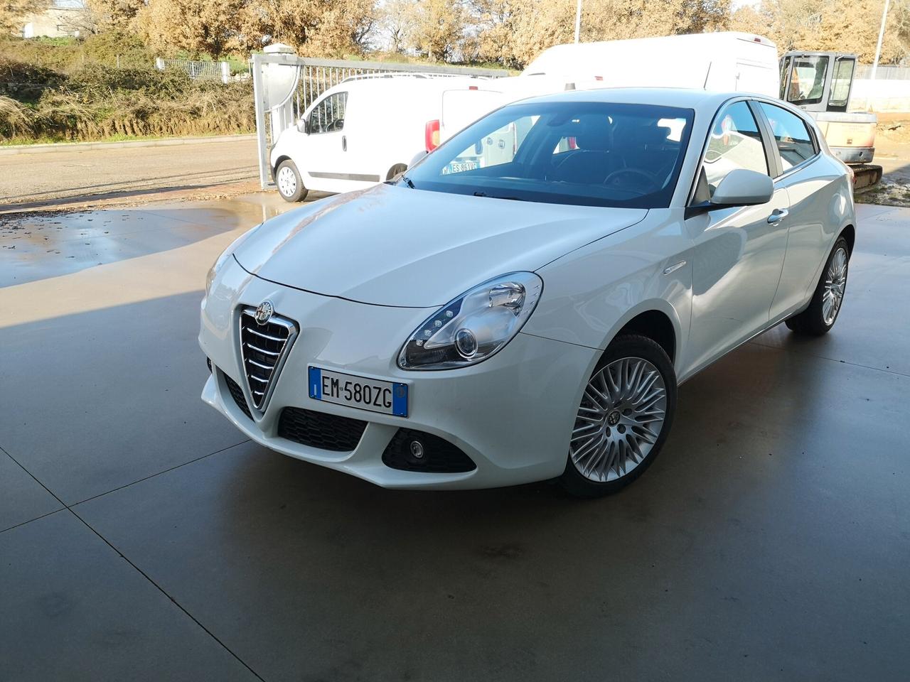 Alfa Romeo Giulietta 2.0 JTDm-2 140 CV Exclusive