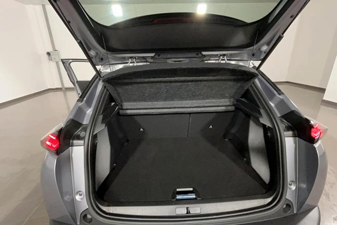 Peugeot 2008 motore elettrico 136 CV Active
