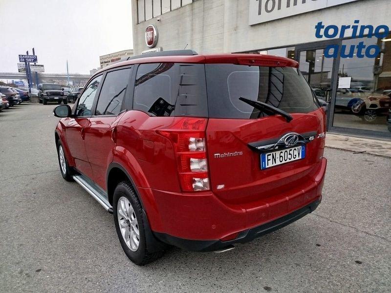 Mahindra XUV500 2.2 16V FWD W6