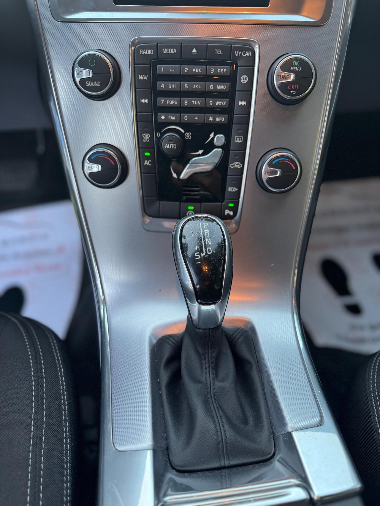 Volvo XC 60 XC60 D3 Geartronic Summum