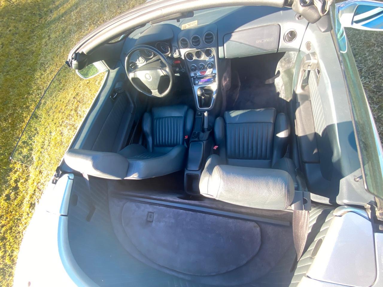 Alfa Romeo GTV Spider 2.0i 16V Twin Spark cat L