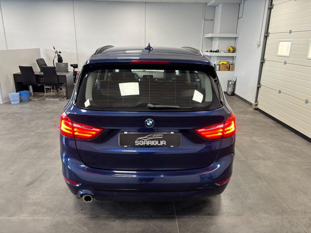 BMW 216 i Gran Tourer Advantage Full Optional