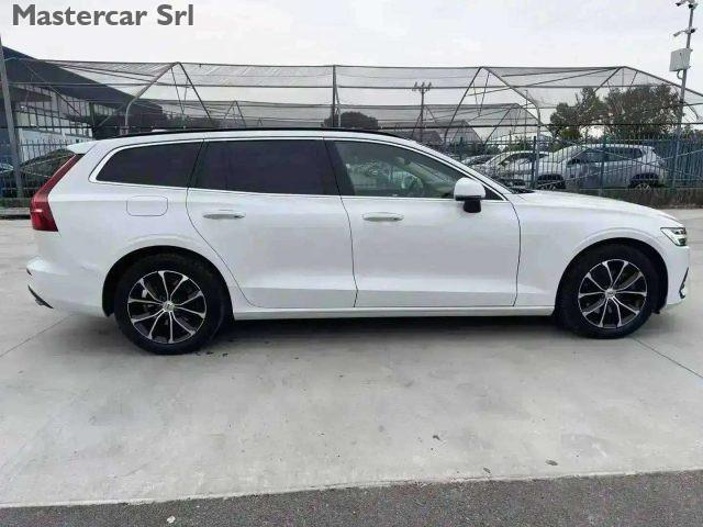 VOLVO V60 2.0 b4 197cv Momentum BUSINESS PRO - GG232RK