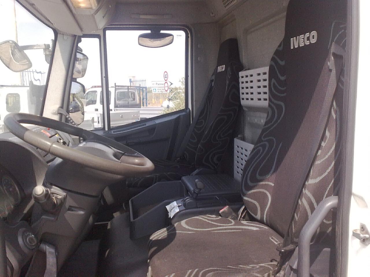 IVECO EUROCARGO 75E18 CASSONE RIBALTABILE TRILATERALE