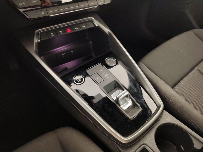 Audi A3 Sportback 35 TFSI S tronic Business Advance