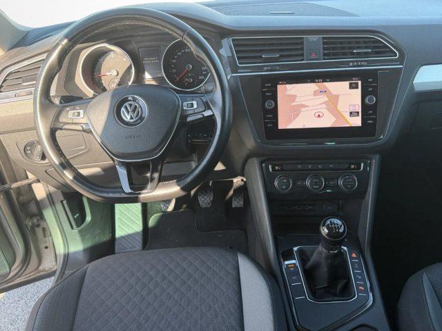 VOLKSWAGEN Tiguan 2.0 TDI SCR Sport BlueMotion Technology