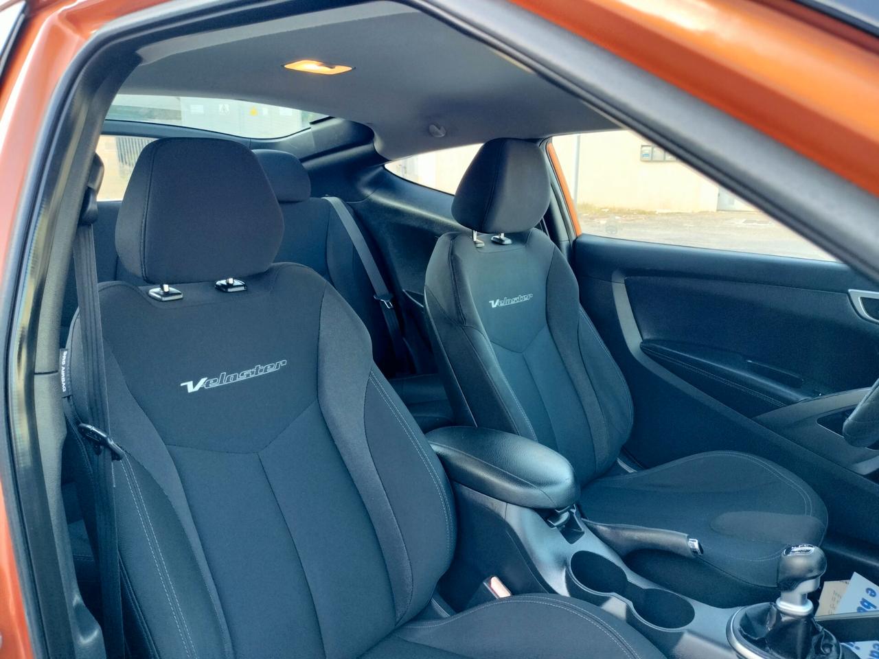 Hyundai Veloster 1.6 GDI Sport GPL casa madre