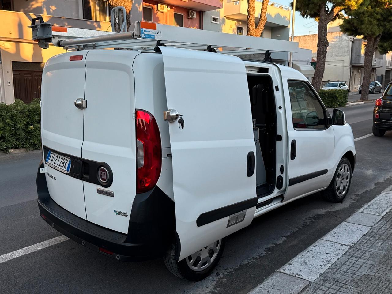 Fiat Doblo 1.4 T-Jet Natural Power Cargo - 2019