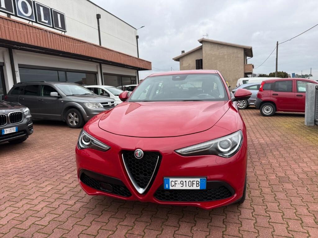 Alfa Romeo Stelvio 2.2 Turbodiesel 160 CV AT8 RWD Business