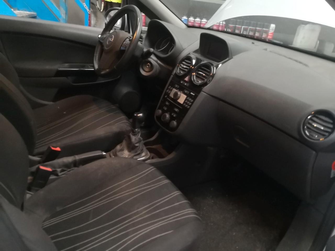 Opel Corsa 1.3 CDTI motore con problemi