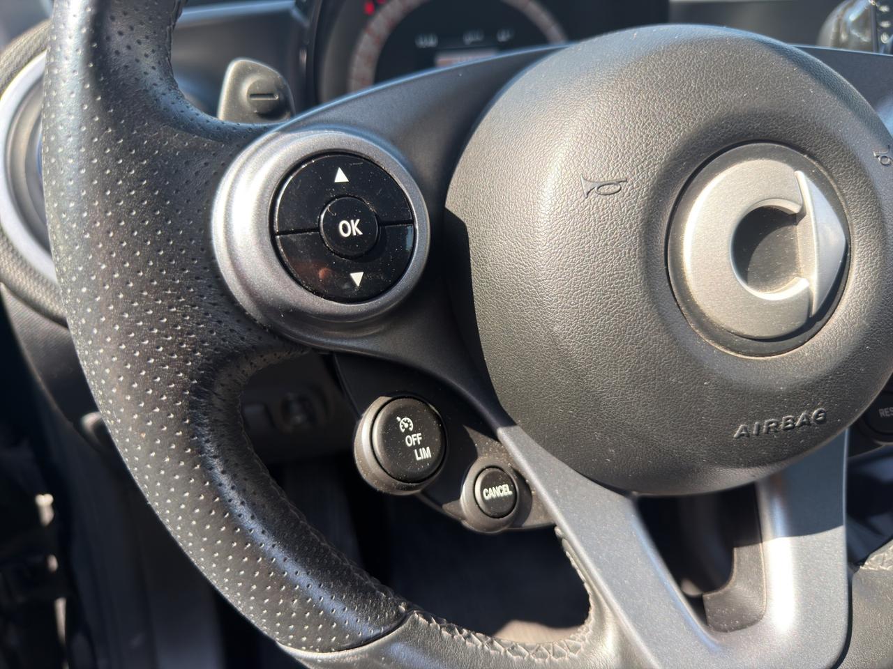 Smart fortwo coupe Fortwo 1.0 Superpassion - Promo Finanziamento - Cerchi in lega - Luci led - Schermo Touch - Retrocamera