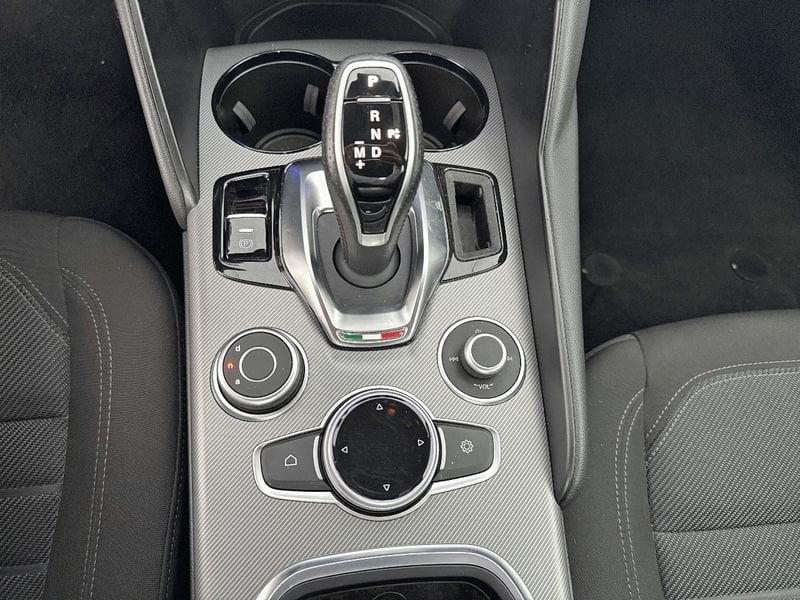Alfa Romeo Giulia 2.0 T 280cv Sprint AT8 Q4