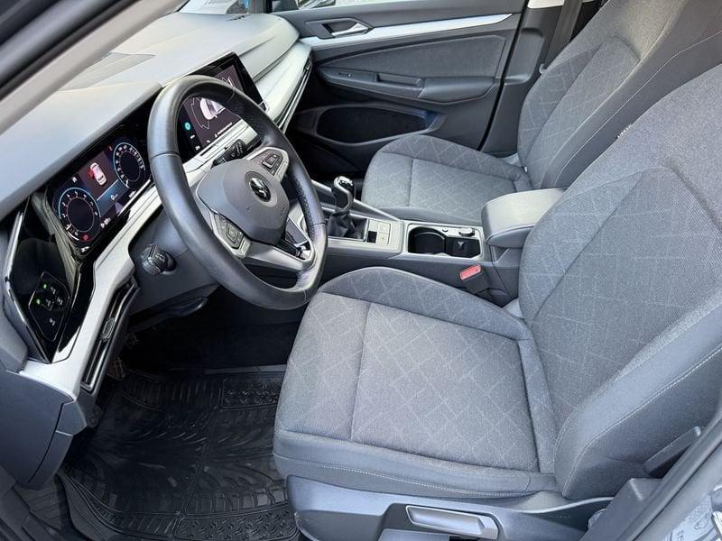 Volkswagen Golf Golf 1.0 tsi evo Life 110cv LED+COCKPIT PREZZO SENZA VINCOLI FINANZIARI !!!!