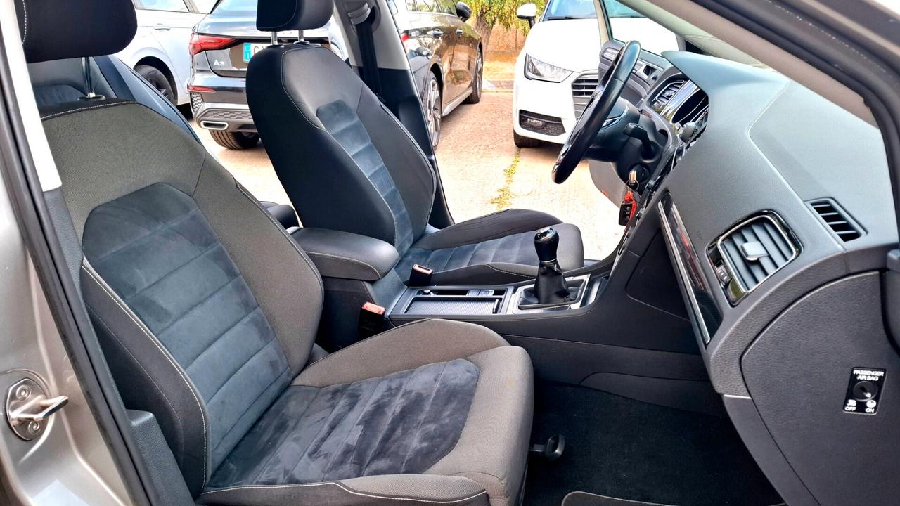 Volkswagen Golf 1.6 TDI 5p. Highline BlueMotion Technology