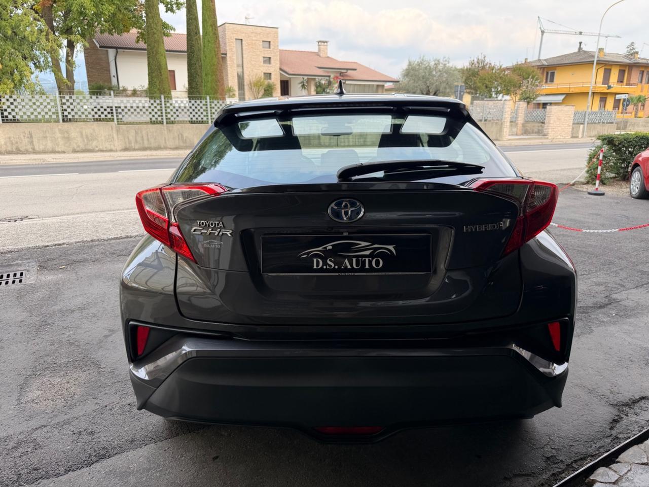 Toyota C-HR 1.8 Hybrid E-CVT Lounge