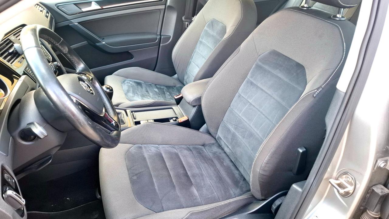Volkswagen Golf 1.6 TDI 5p. Highline BlueMotion Technology
