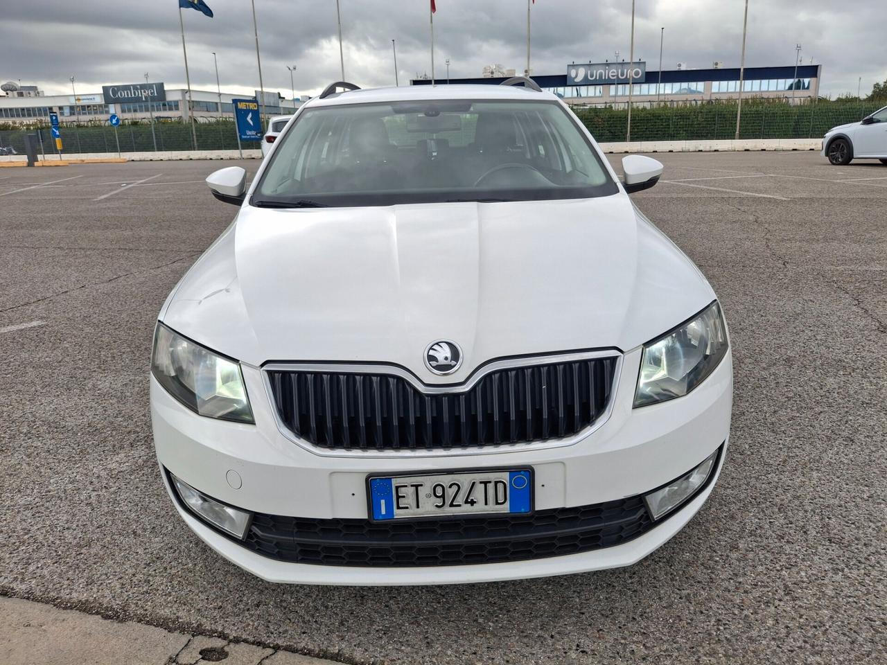 Skoda Octavia 1.6 TDI CR 105 CV. Wagon Elegance