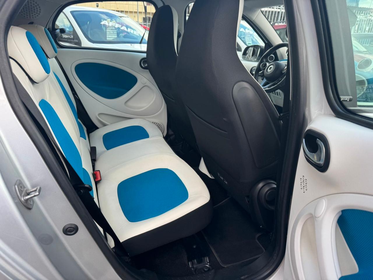 Smart ForFour 70 1.0 Proxy