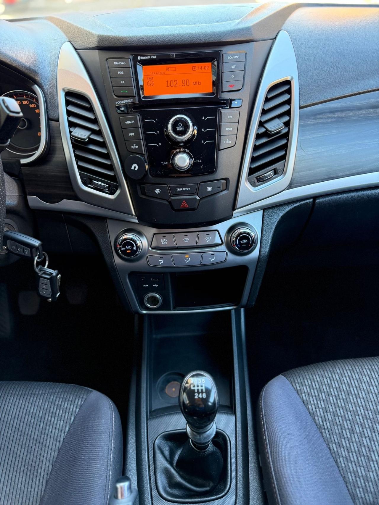 Ssangyong Korando 2.0 AWD MT Benzina+GPL Plus