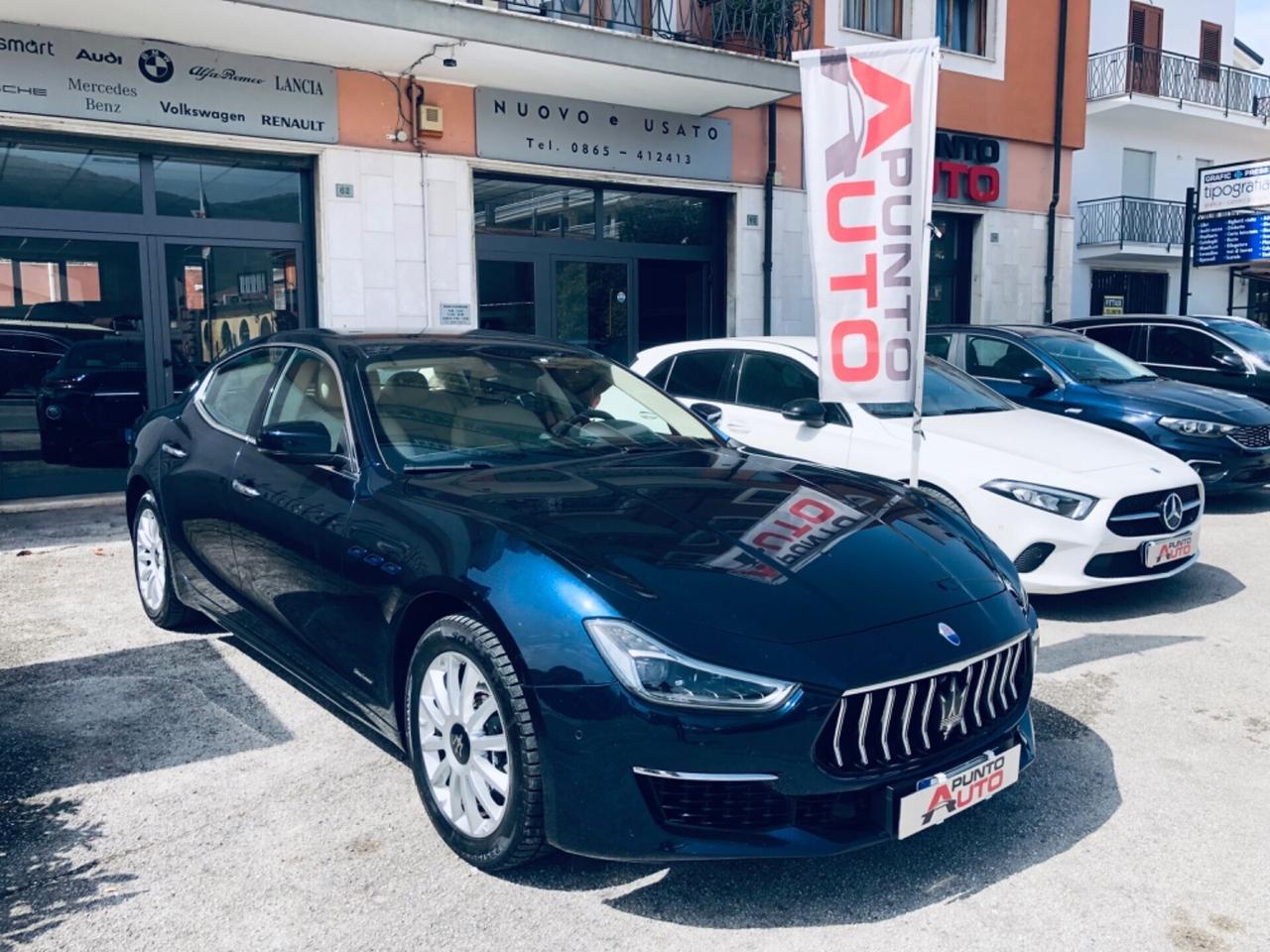 Maserati Ghibli L4 330 CV MHEV Granlusso