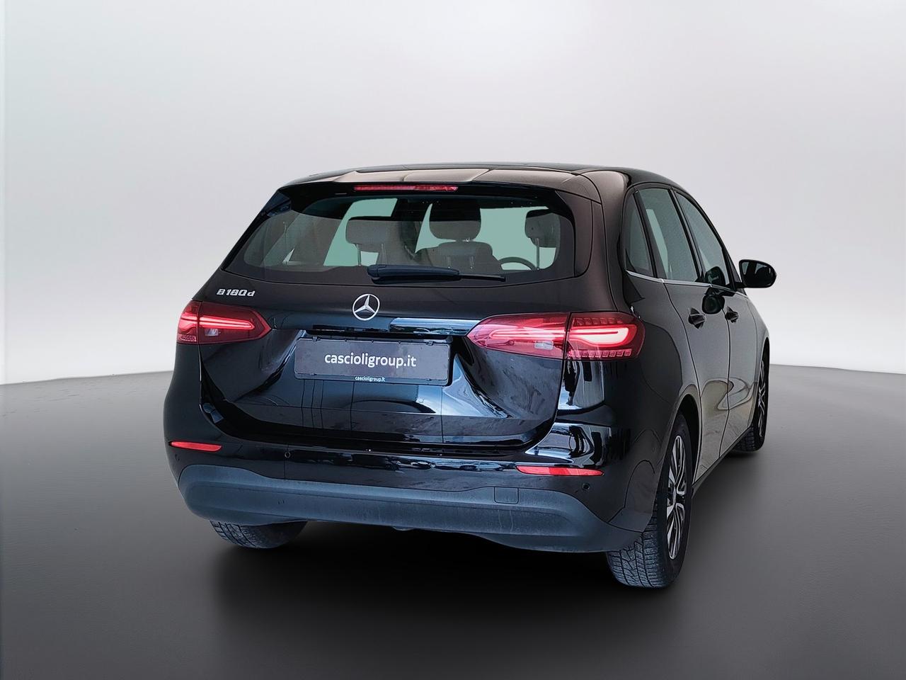 Mercedes-Benz Classe B - W247 2023 - B 180 d Advanced auto
