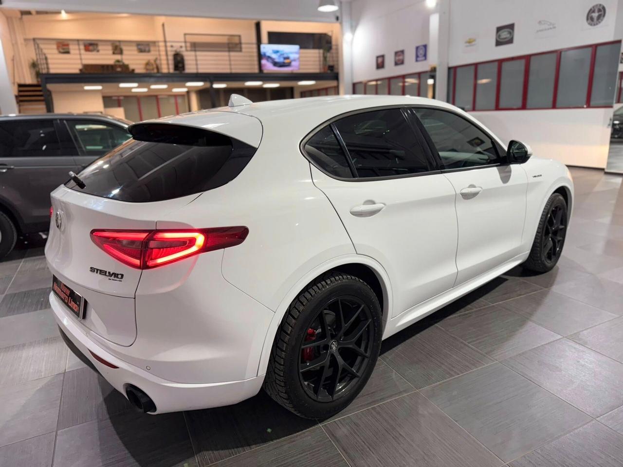 Alfa Romeo Stelvio 2.2 TD 210cv Q4 Veloce 2021
