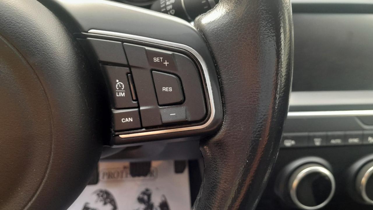 Jaguar E-Pace 2.0D 150 CV AWD