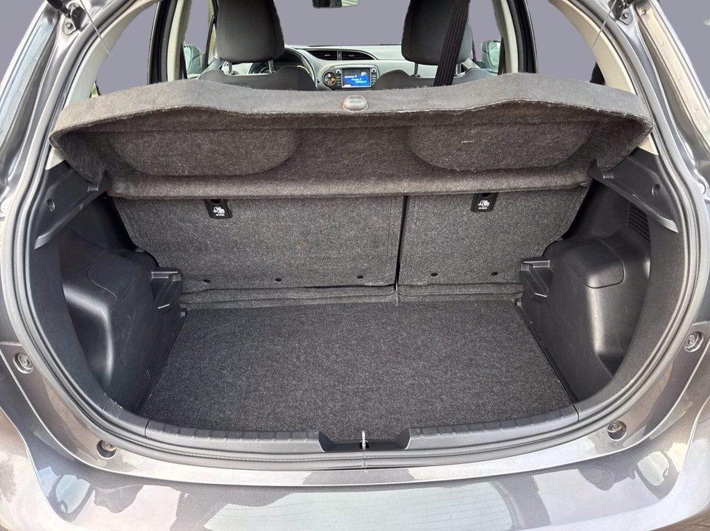 TOYOTA Yaris hybrid Automatica del 2018