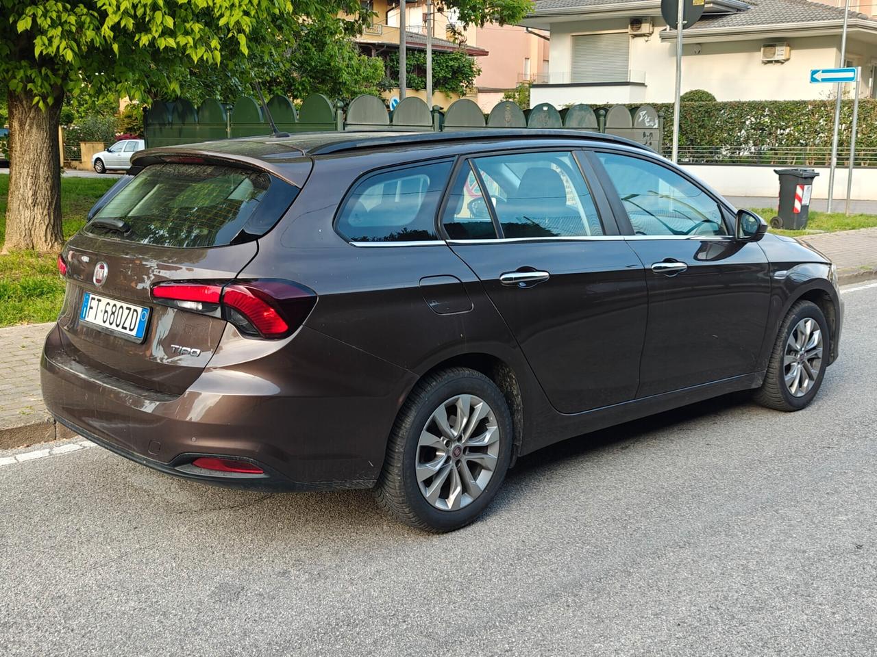 Fiat Tipo 1.6 Mjt - Neopatentati